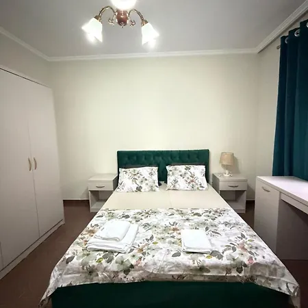 Apartamento The Sunset New Bazaar Parking Available